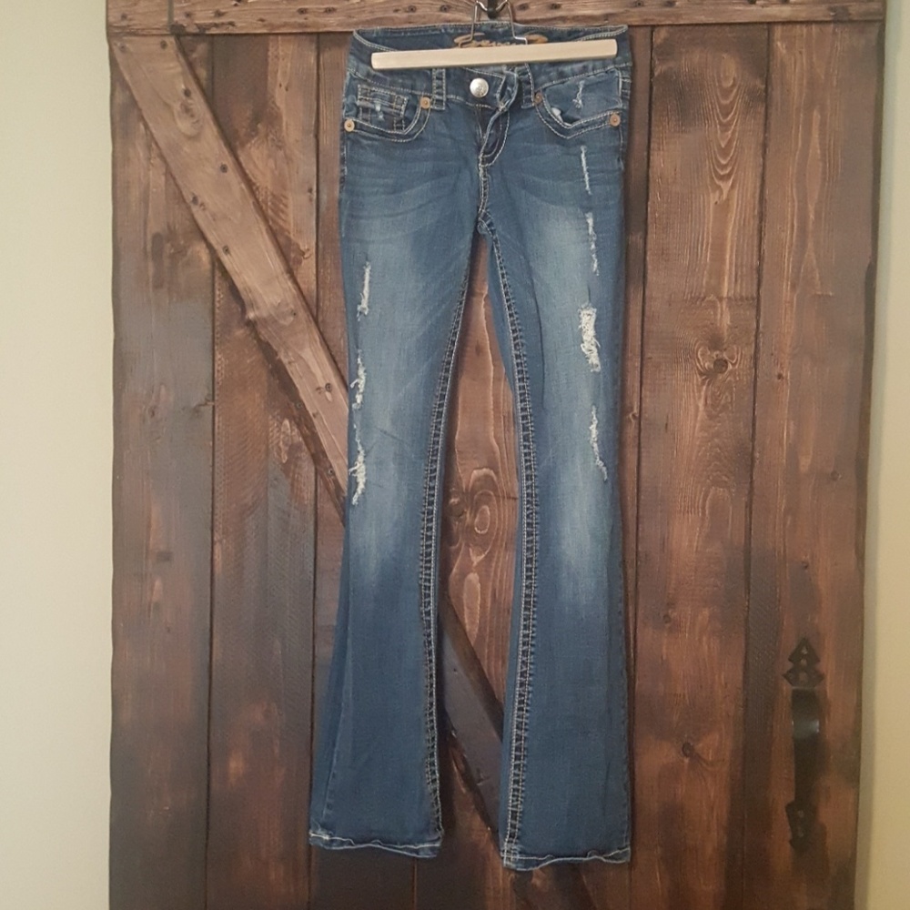 Seven7 Jeans